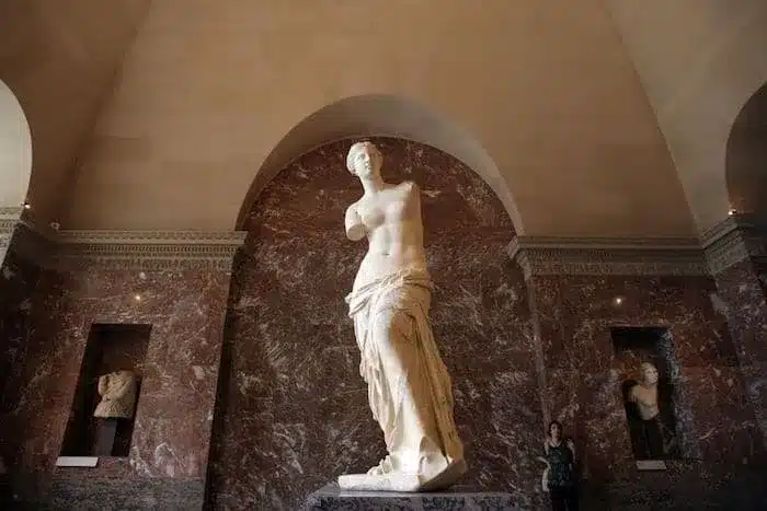 La Venus de Milo, Louvre de París