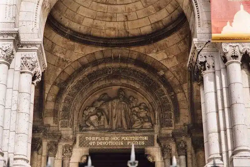 El interior de la Basilica del Sagrado Corazón, Qué ver en Paris en 3 días