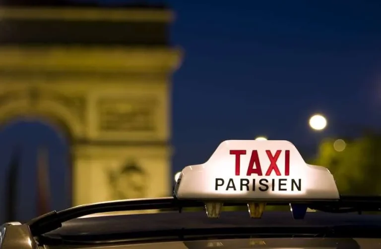 Taxi en París