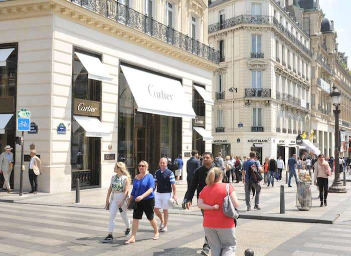 Shopping sugli Champs-Elyseés