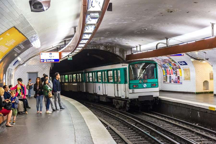 Metro di Parigi: orari e biglietti